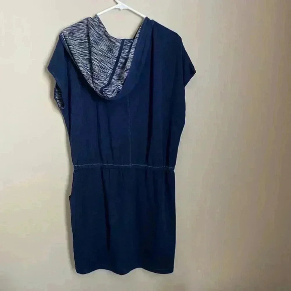 Max Studio Hooded Shift Dress Indigo Size Medium - Picture 6 of 9
